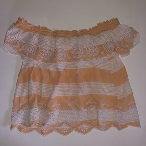 American Eagle off the shoulder top